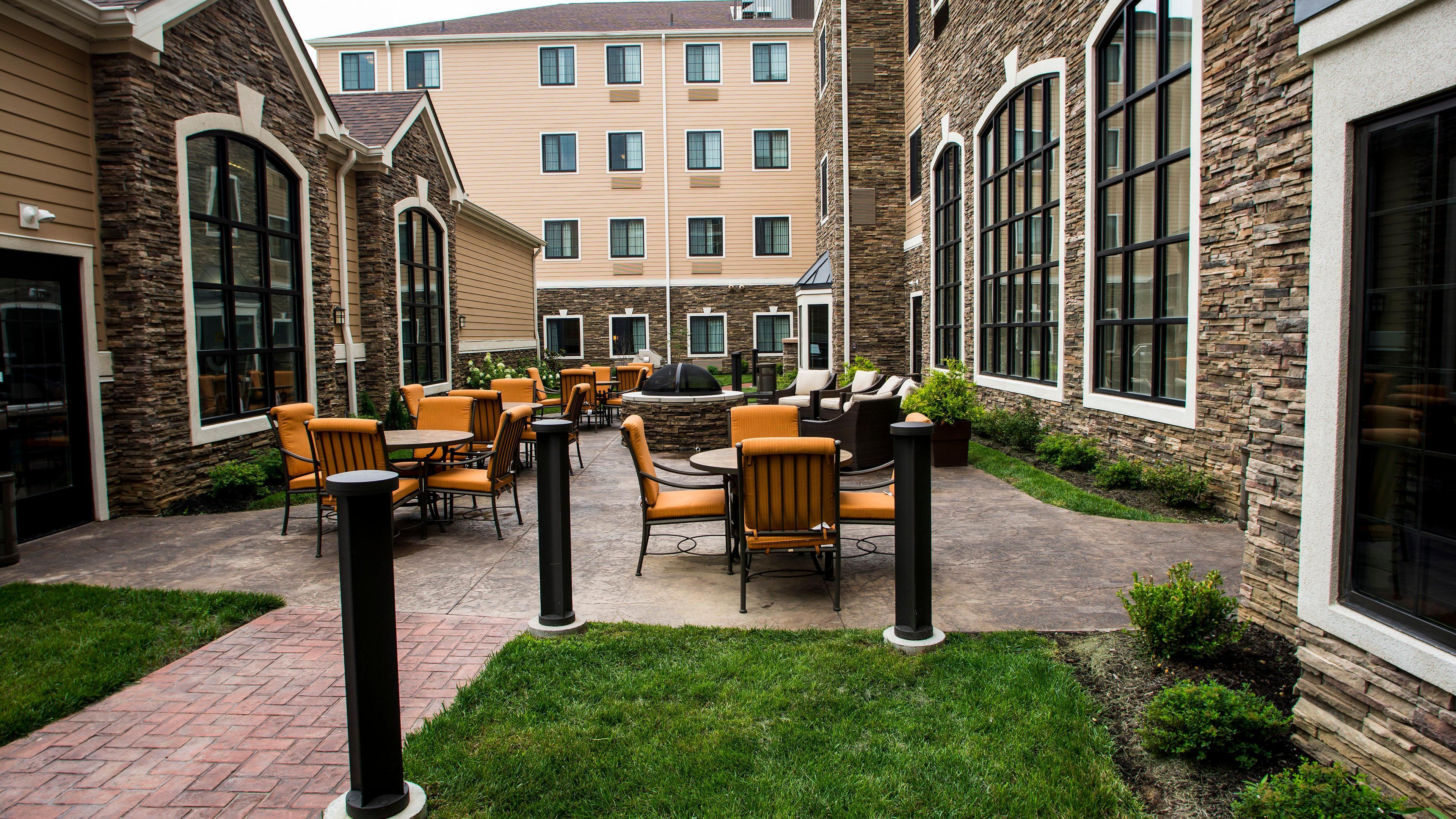 Staybridge Suites Lexington By Ihg Exterior foto